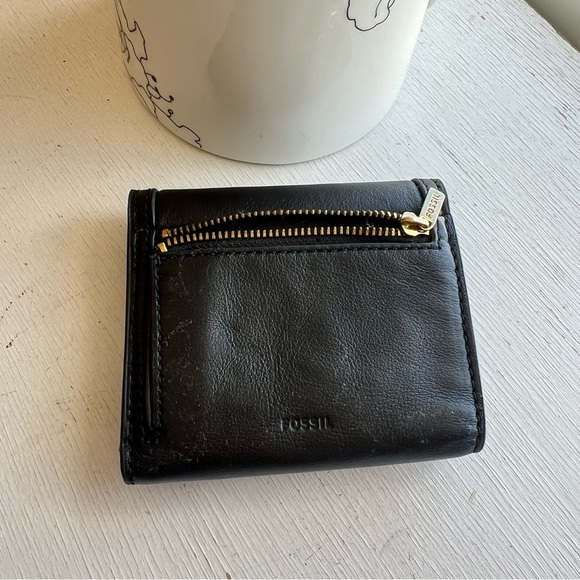 Brand New Avondale Trifold Fossil Leather Wallet new without tags - Picture 6 of 9